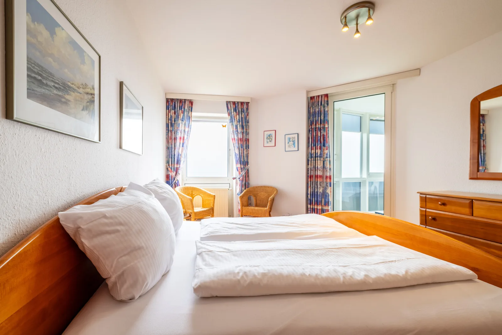 Gemütliche Ferienwohnung mit Wintergarten & Meerblick am Südstrand | Wohnung 123