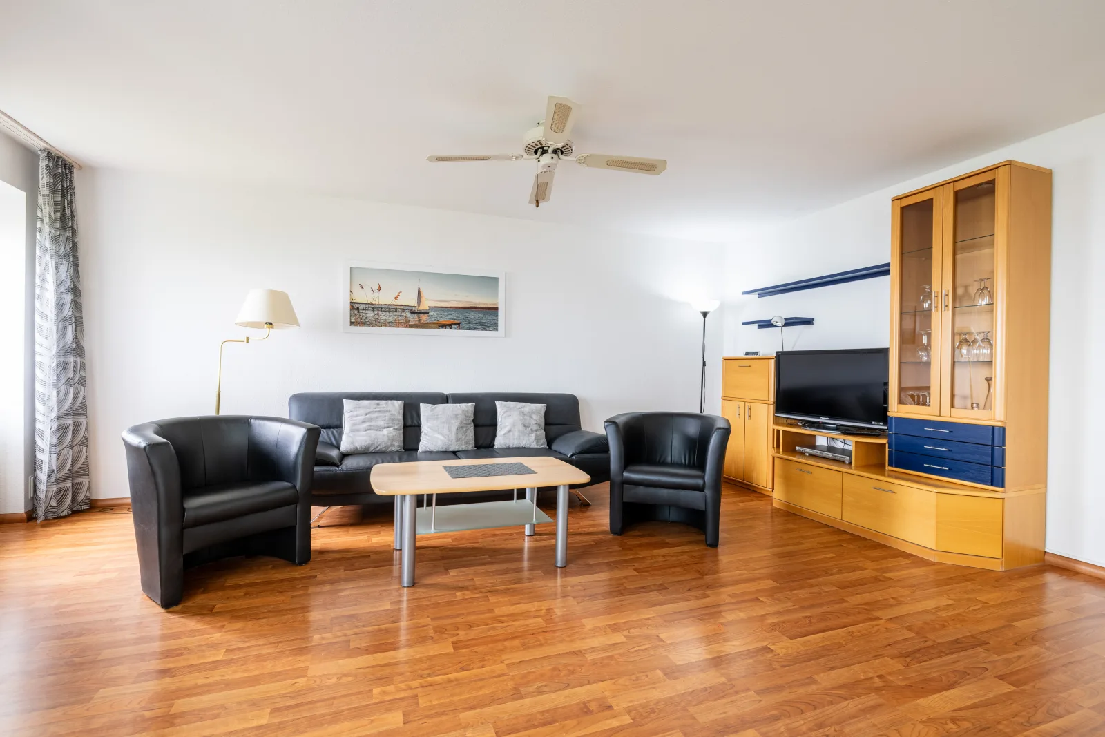 Gemütliche Ferienwohnung mit Wintergarten & Meerblick am Südstrand | Wohnung 123