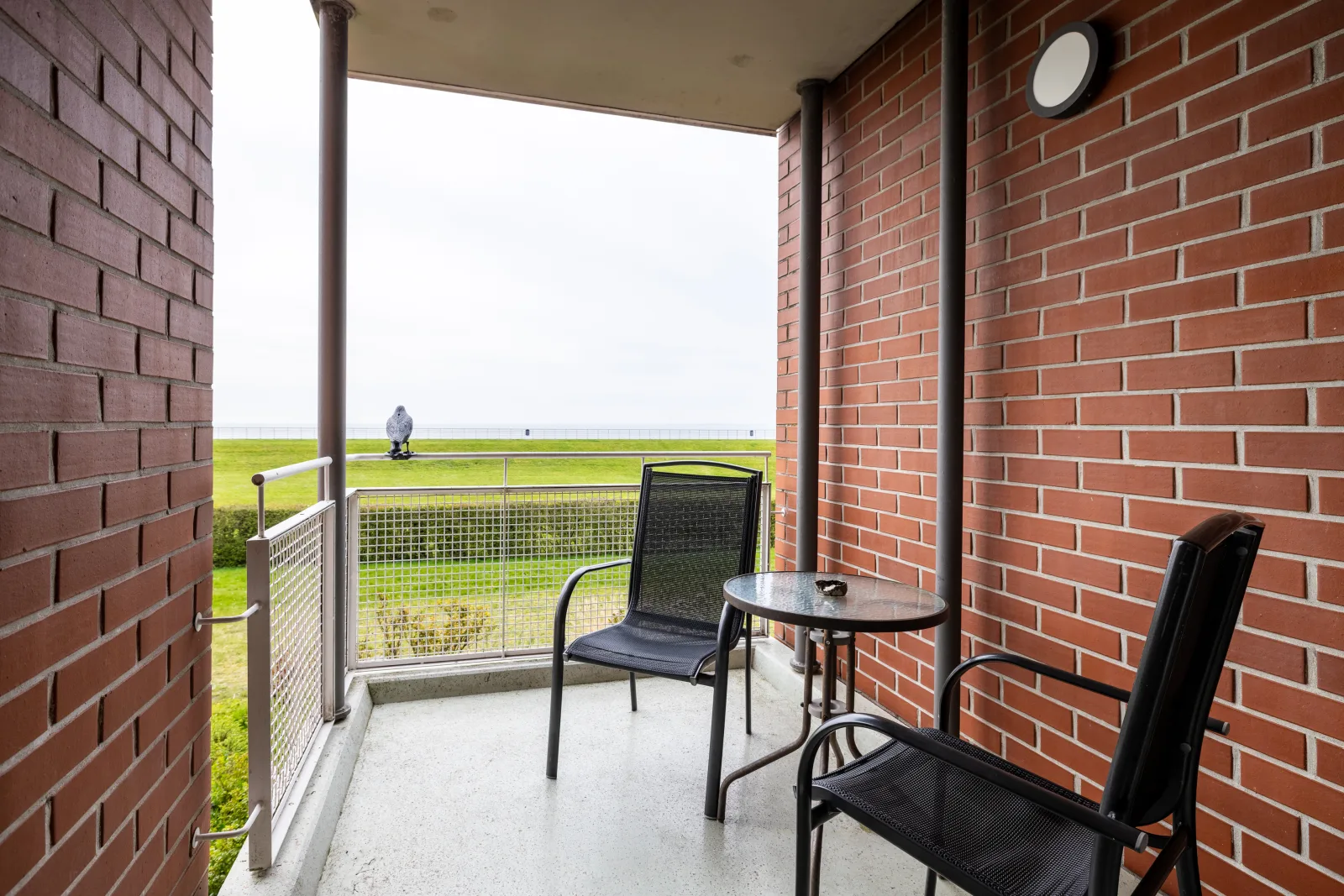 Exklusive Ferienwohnung am Südstrand mit Meerblick & Balkon | Wohnung 10