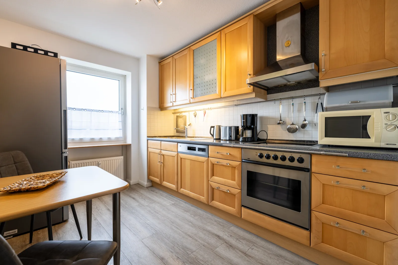 Exklusive Ferienwohnung am Südstrand mit Meerblick & Balkon | Wohnung 10