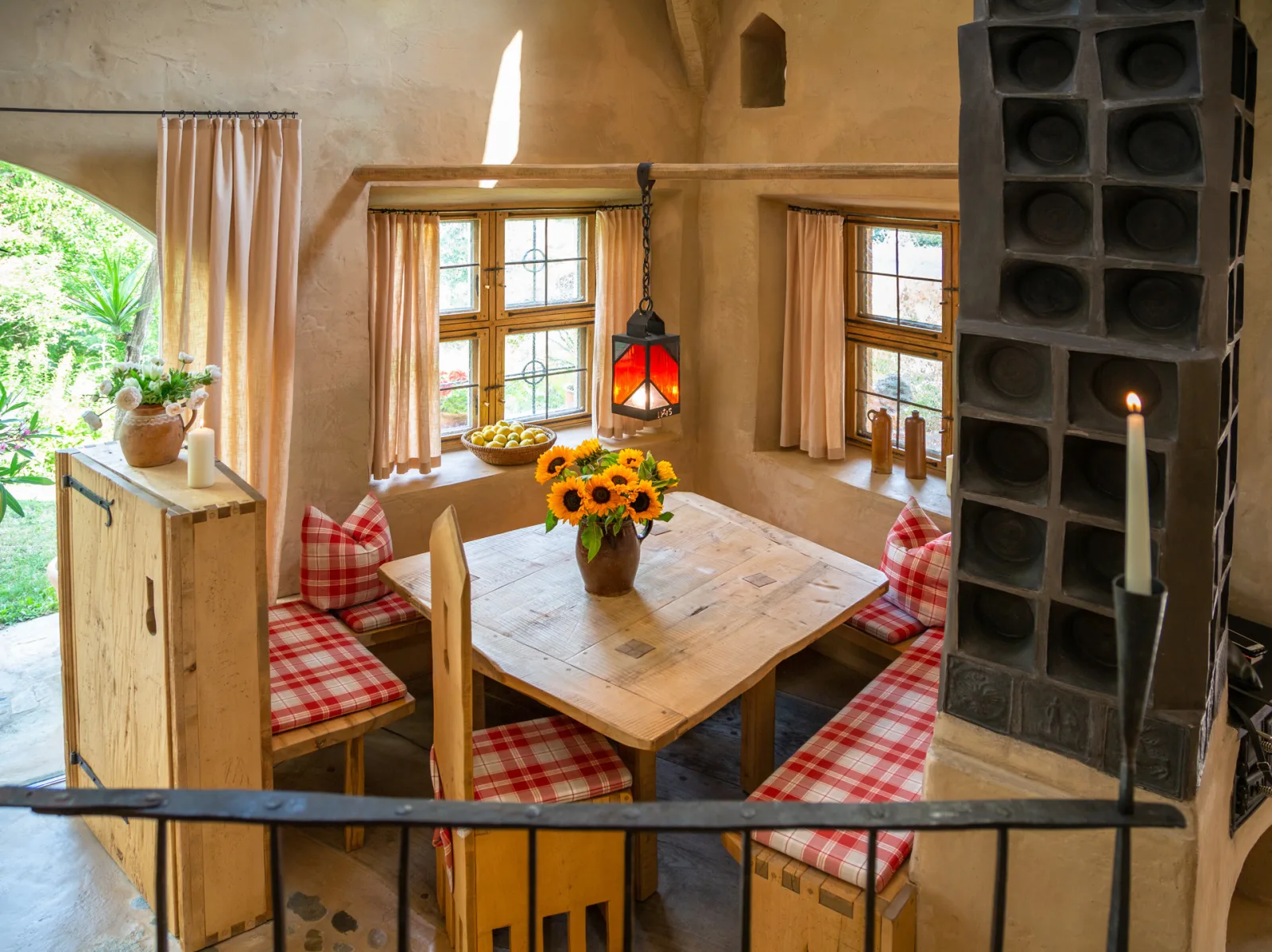Fürstenpalais im Turm zu Schloss Schedling