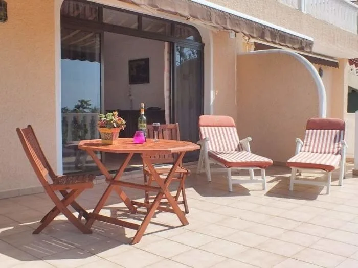 Ferienwohnung mit Meerblick 0102
