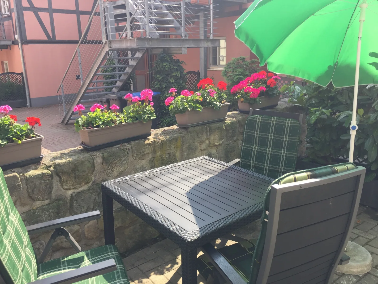 Apartment mit Terrasse (No1)