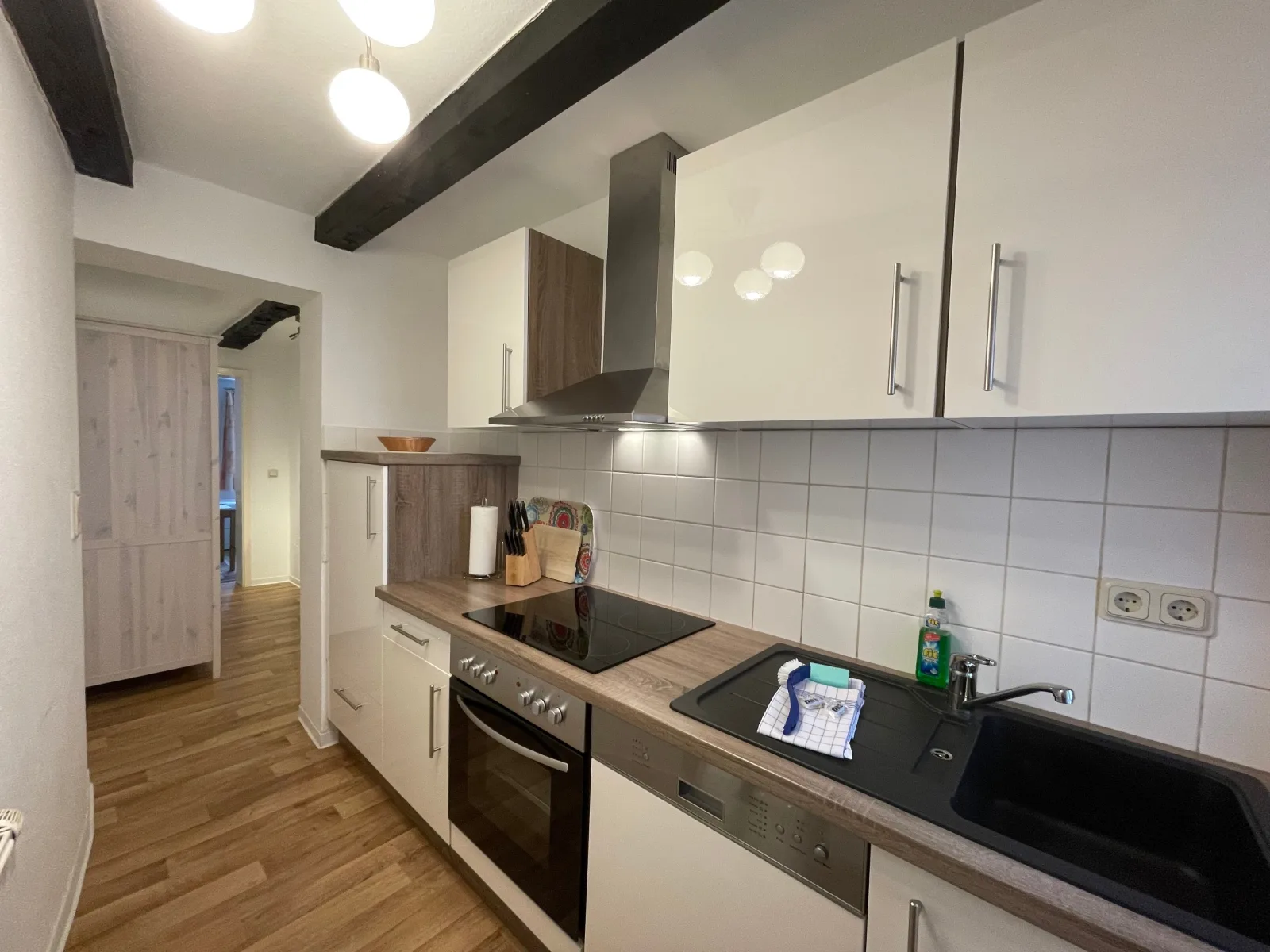 Apartment (No10)