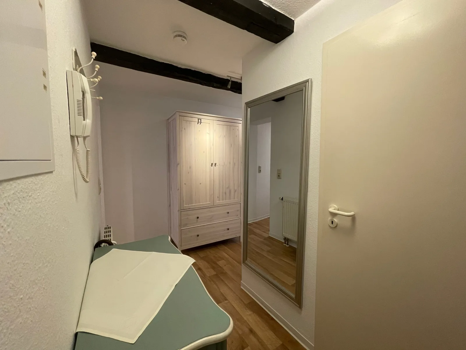 Apartment (No10)