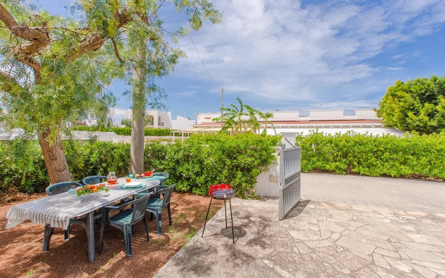 Villa La Mezza Luna am Strand