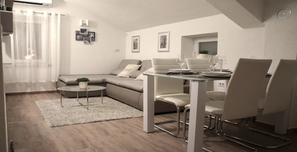 Apartments Porec City