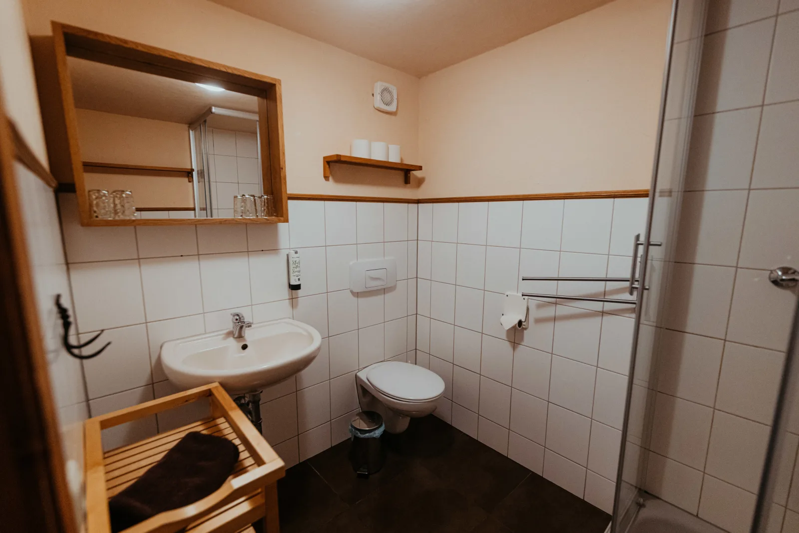 Urlaub im historischen Rittergut Positz aus dem 16. Jahrhundert - Außergewöhnliche Ferienwohnung für  8 - 10 Personen