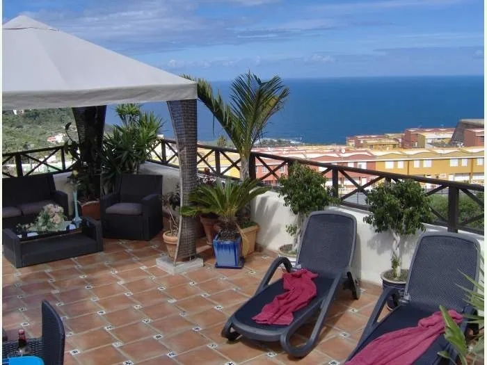 Penthousewohnung mit Balkon - F4158
