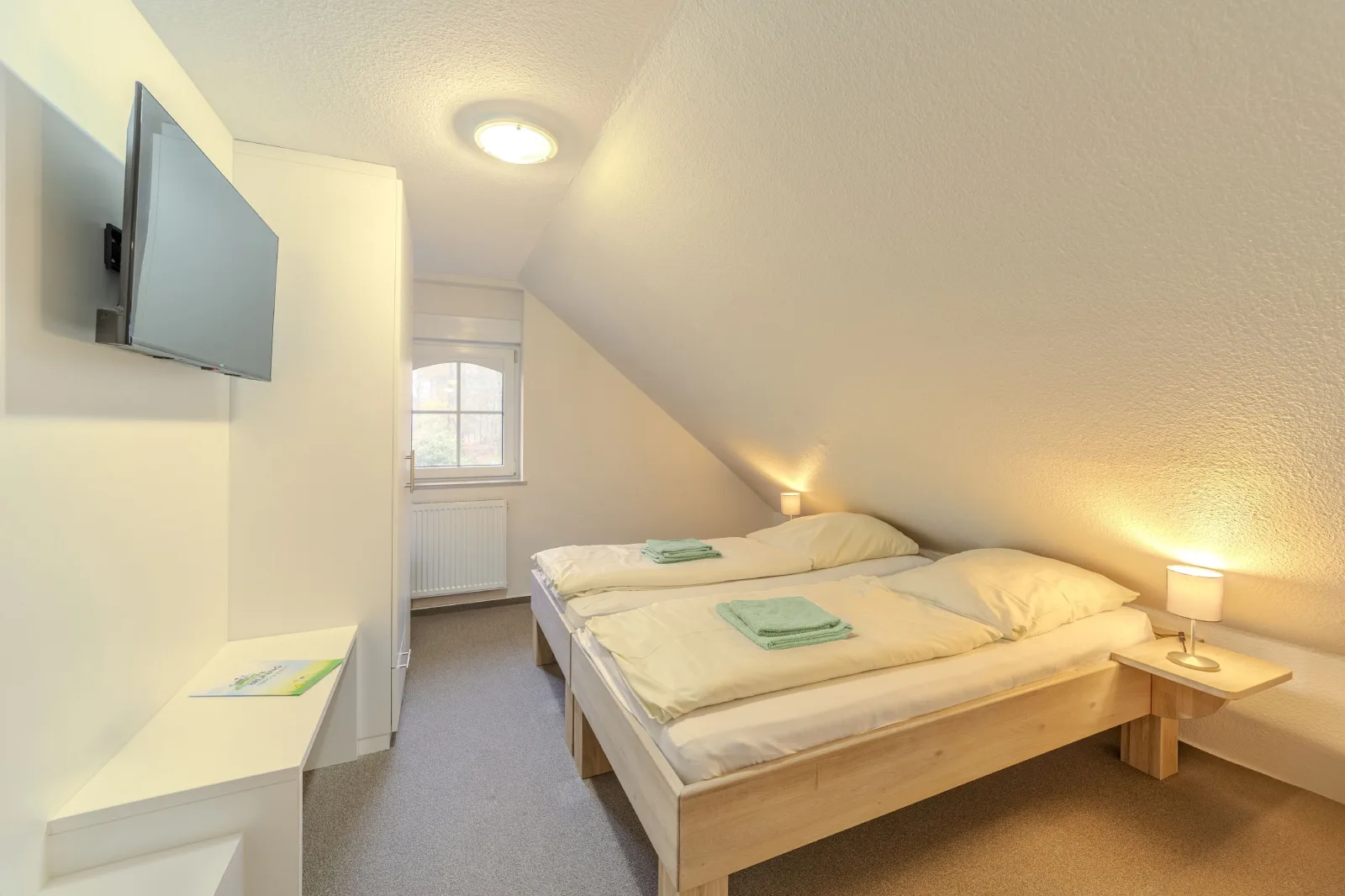 Familienhof Brüning - Doppelzimmer Hofblick