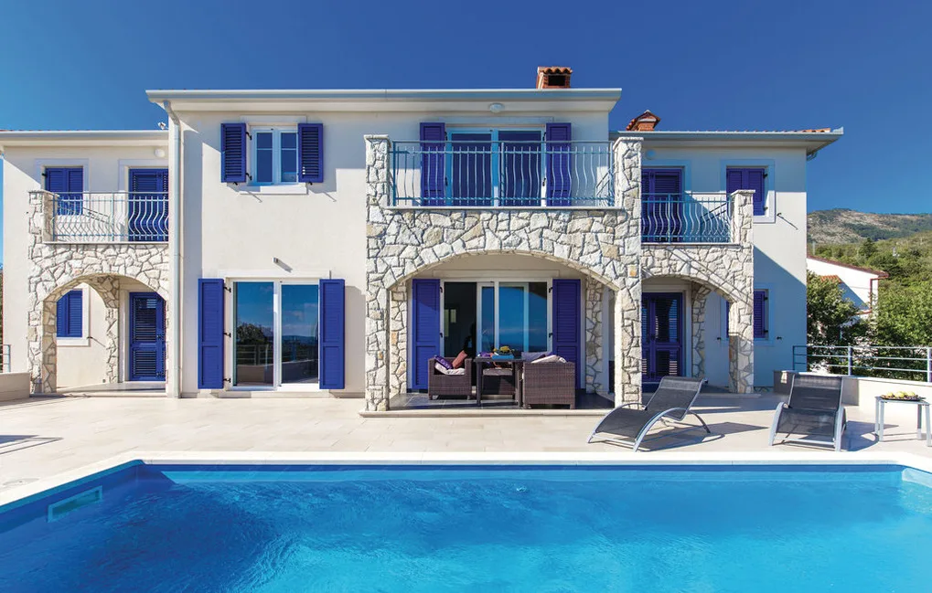VillaBlu1 Doppelhaushälfte Seaview, Pool