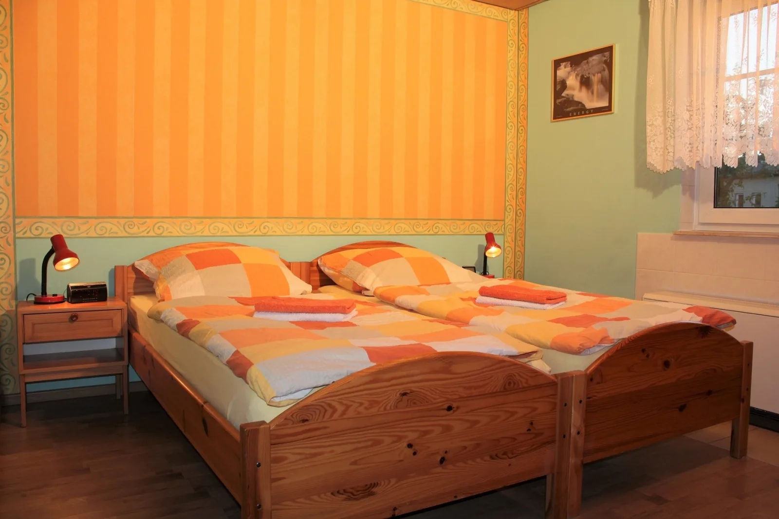 Landhaus am Teich - Saaler Bodden - Ferienwohnung orange