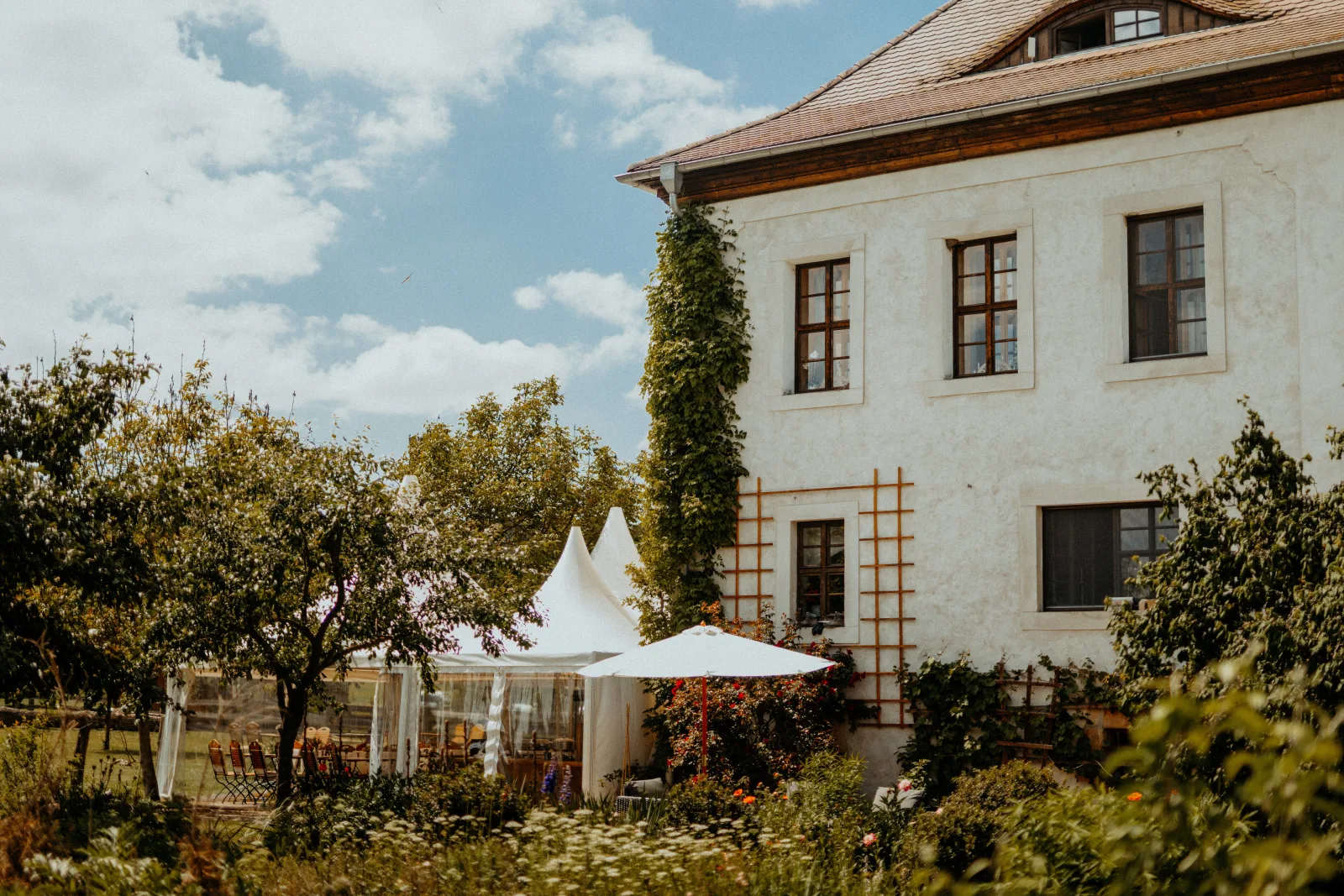 Urlaub im historischen Rittergut Positz aus dem 16. Jahrhundert - Außergewöhnliche Ferienwohnung für  4 - 6 Personen