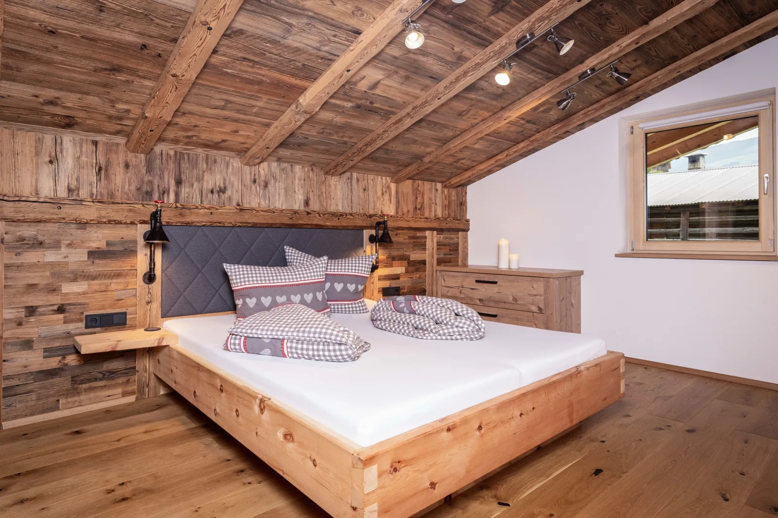 Alpen Chalet Wohnung "Rosa"