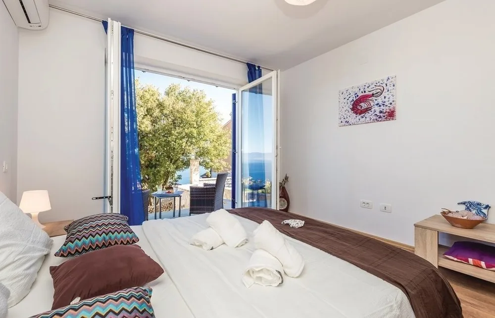 Gorgeous sea-view VillaSol with pool  & BBQ
