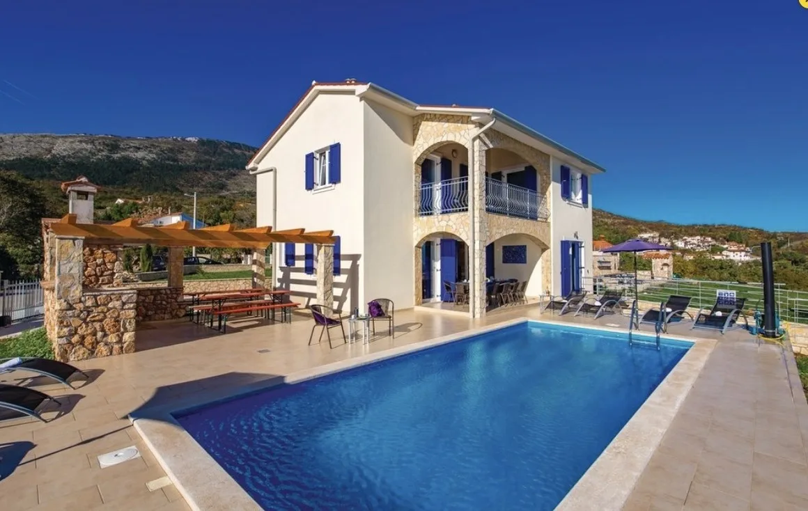 Gorgeous sea-view VillaSol with pool  & BBQ