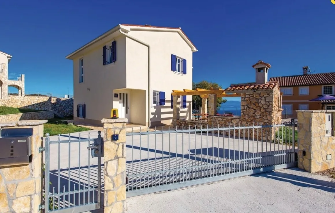 Gorgeous sea-view VillaSol with pool  & BBQ