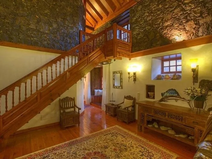 Beeindruckendes Herrenhaus - F6041