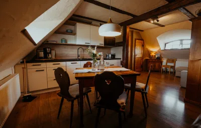 Urlaub im historischen Rittergut Positz aus dem 16. Jahrhundert - individuelles Apartment für 2 bis 4 Personen