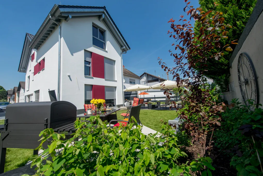 Wohnen auf Zeit: Garten-Wohnung - barrierefrei, ruhig, mit Parkplatz und nahen Einkaufsmöglichkeiten