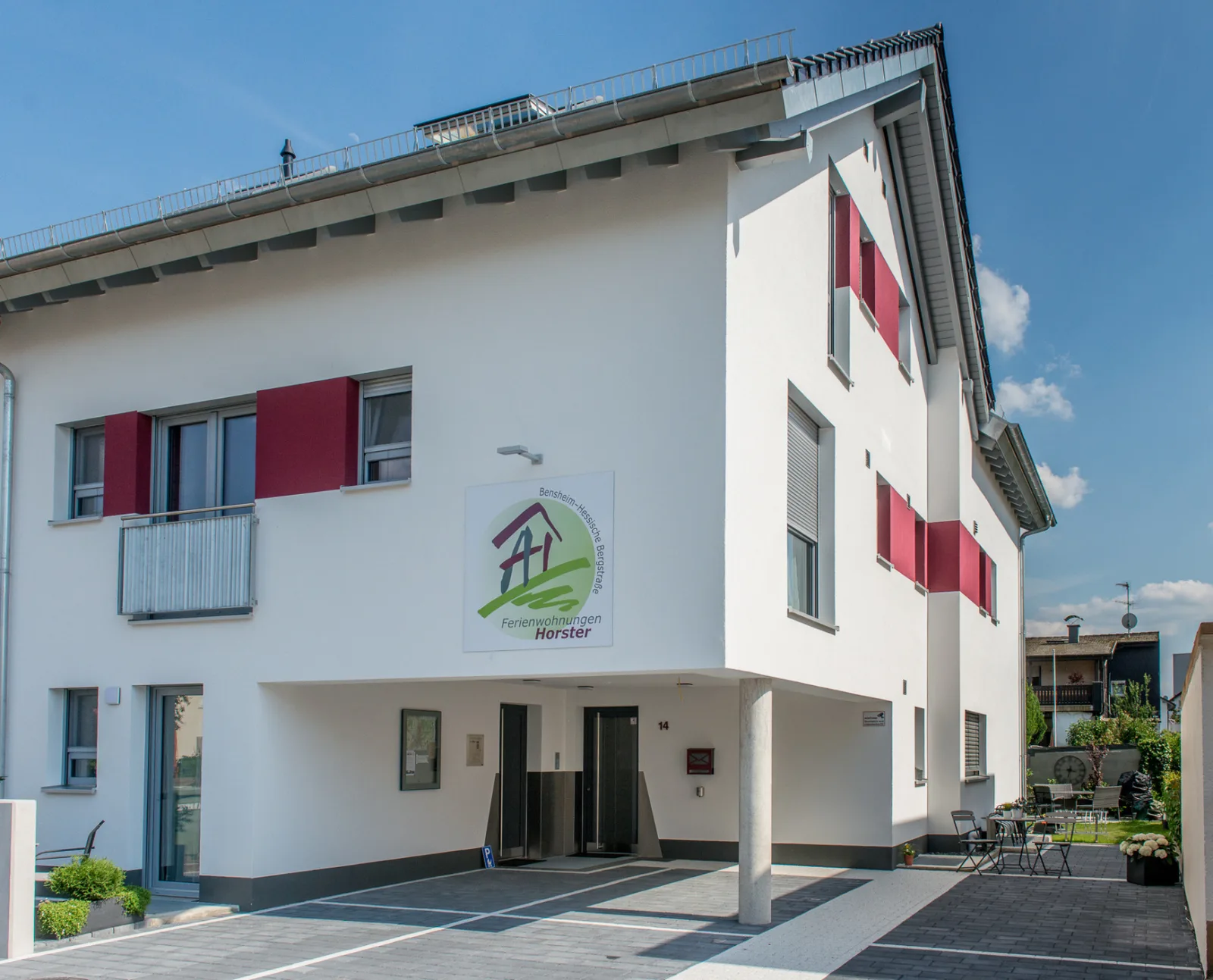 Wohnen auf Zeit: Garten-Wohnung - barrierefrei, ruhig, mit Parkplatz und nahen Einkaufsmöglichkeiten