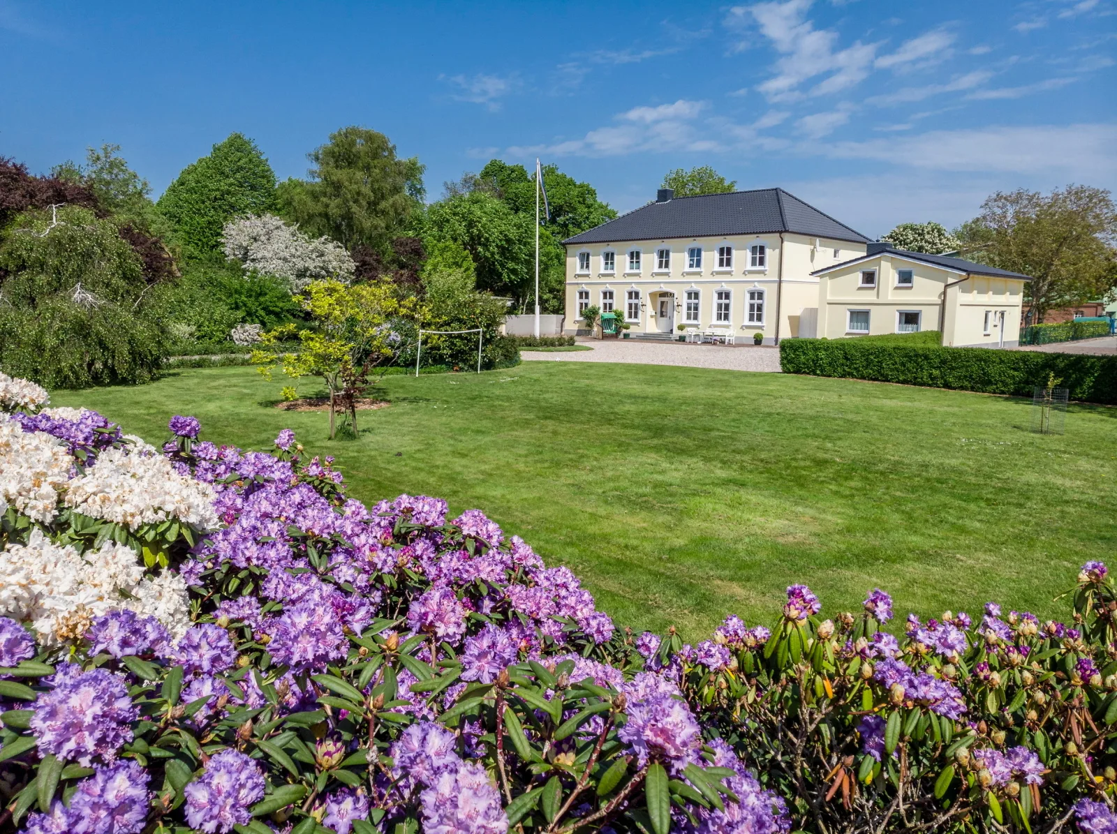 Backhaus West