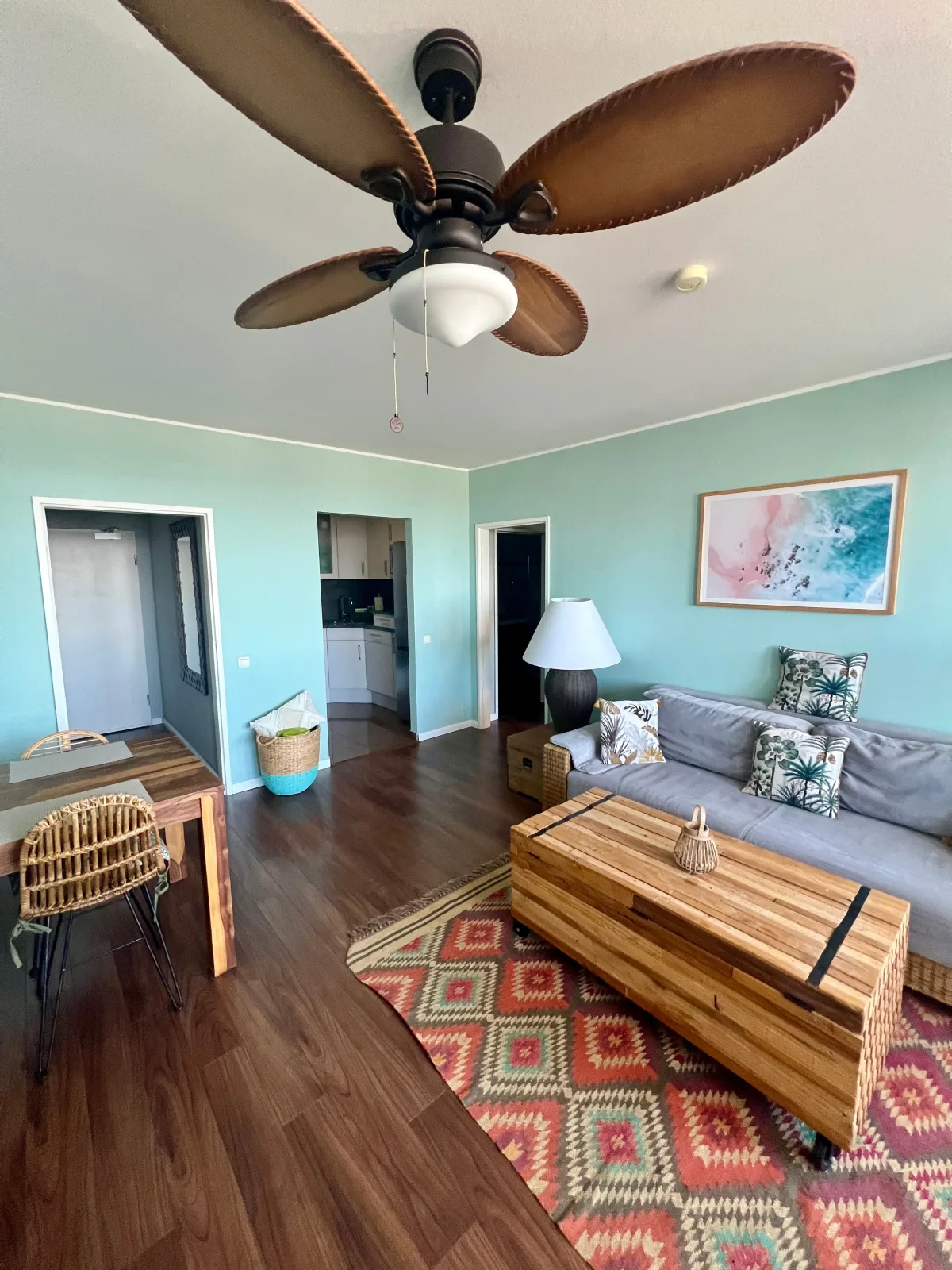 COAST HOUSE Moana