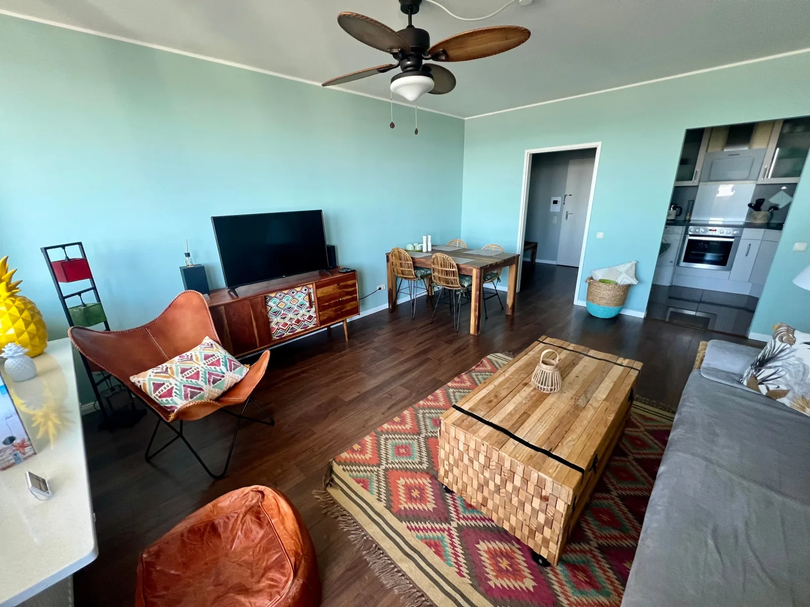 COAST HOUSE Moana