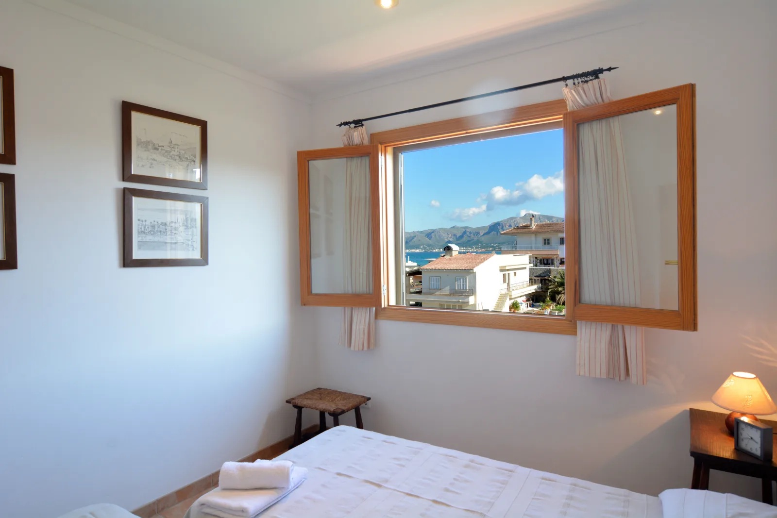 Seaside Family Apartment 200 mts from the Beach