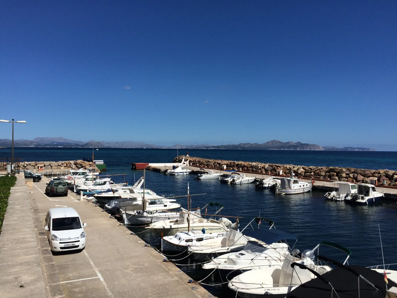 Seaside Family Apartment 200 mts from the Beach