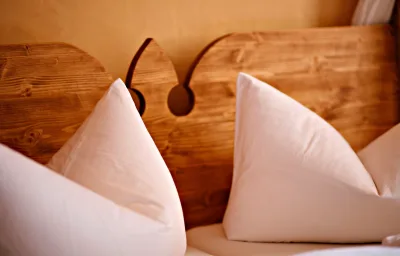 Urlaub im historischen Rittergut Positz aus dem 16. Jahrhundert - individuelle, lichtdurchflutete Romantikzimmer