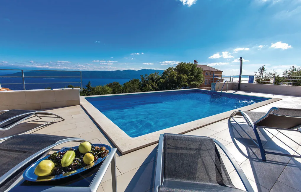 VillaBlu2 Doppelhaushälfte Fantastic Seaview, Pool