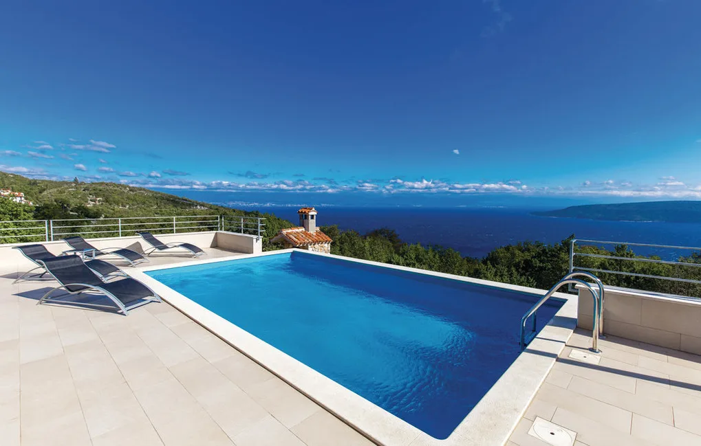 VillaBlu2 Doppelhaushälfte Fantastic Seaview, Pool