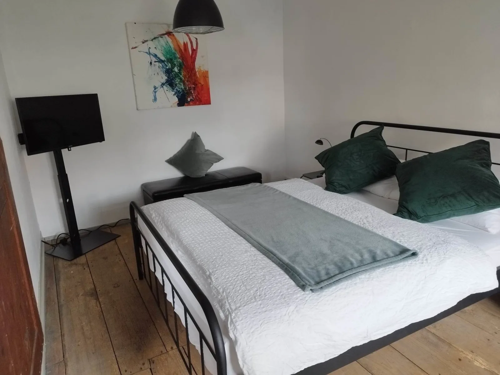 Besonderes Retro Apartment mit Seeblick am Bodensee in Sipplingen- 150 Meter zum Bodensee
