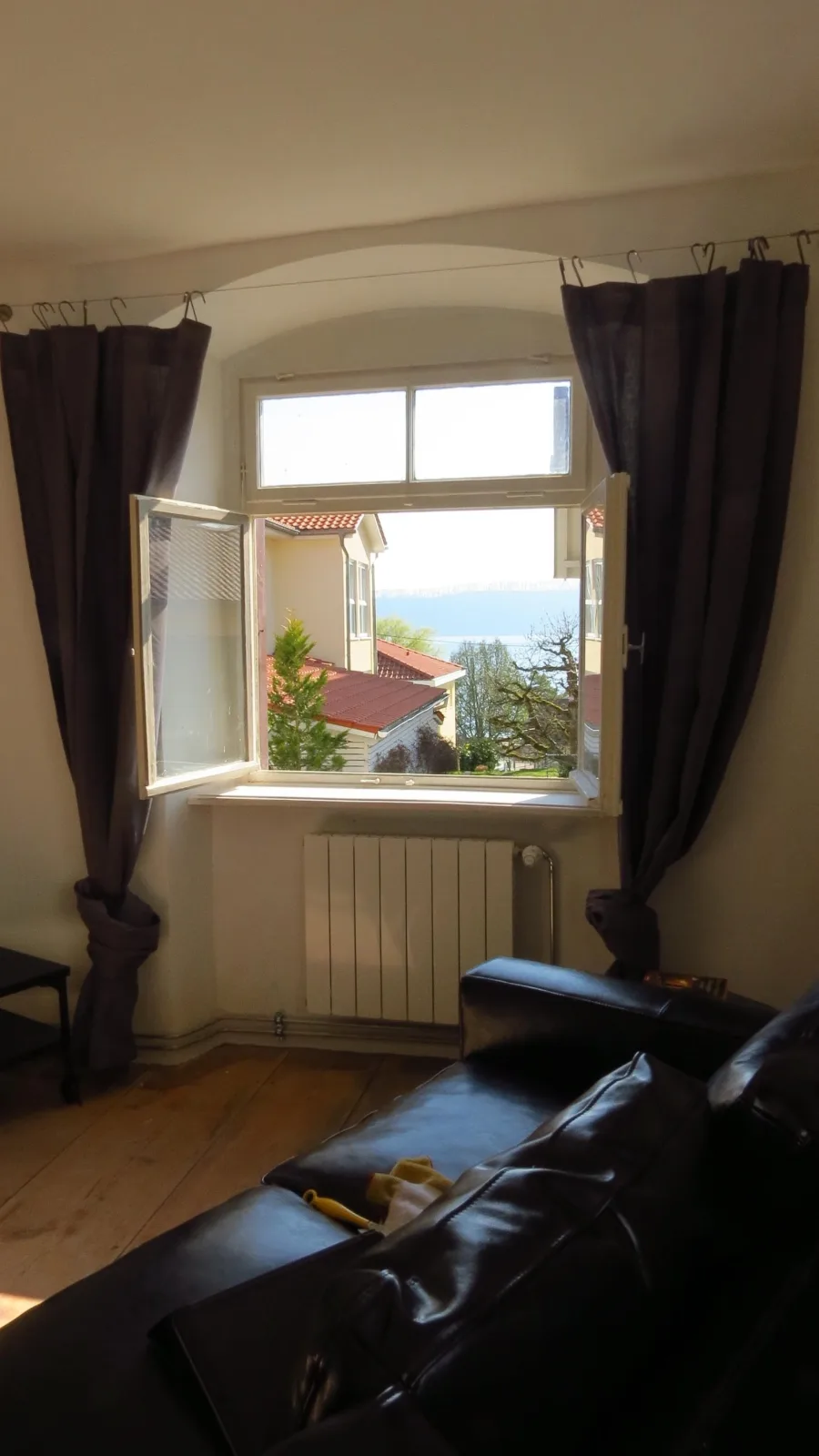 Besonderes Retro Apartment mit Seeblick am Bodensee in Sipplingen- 150 Meter zum Bodensee