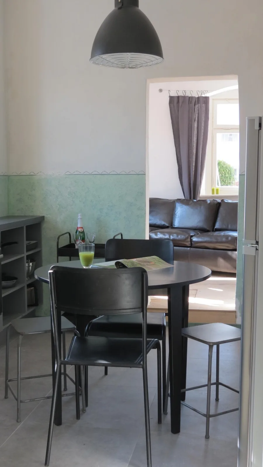 Besonderes Retro Apartment mit Seeblick am Bodensee in Sipplingen- 150 Meter zum Bodensee