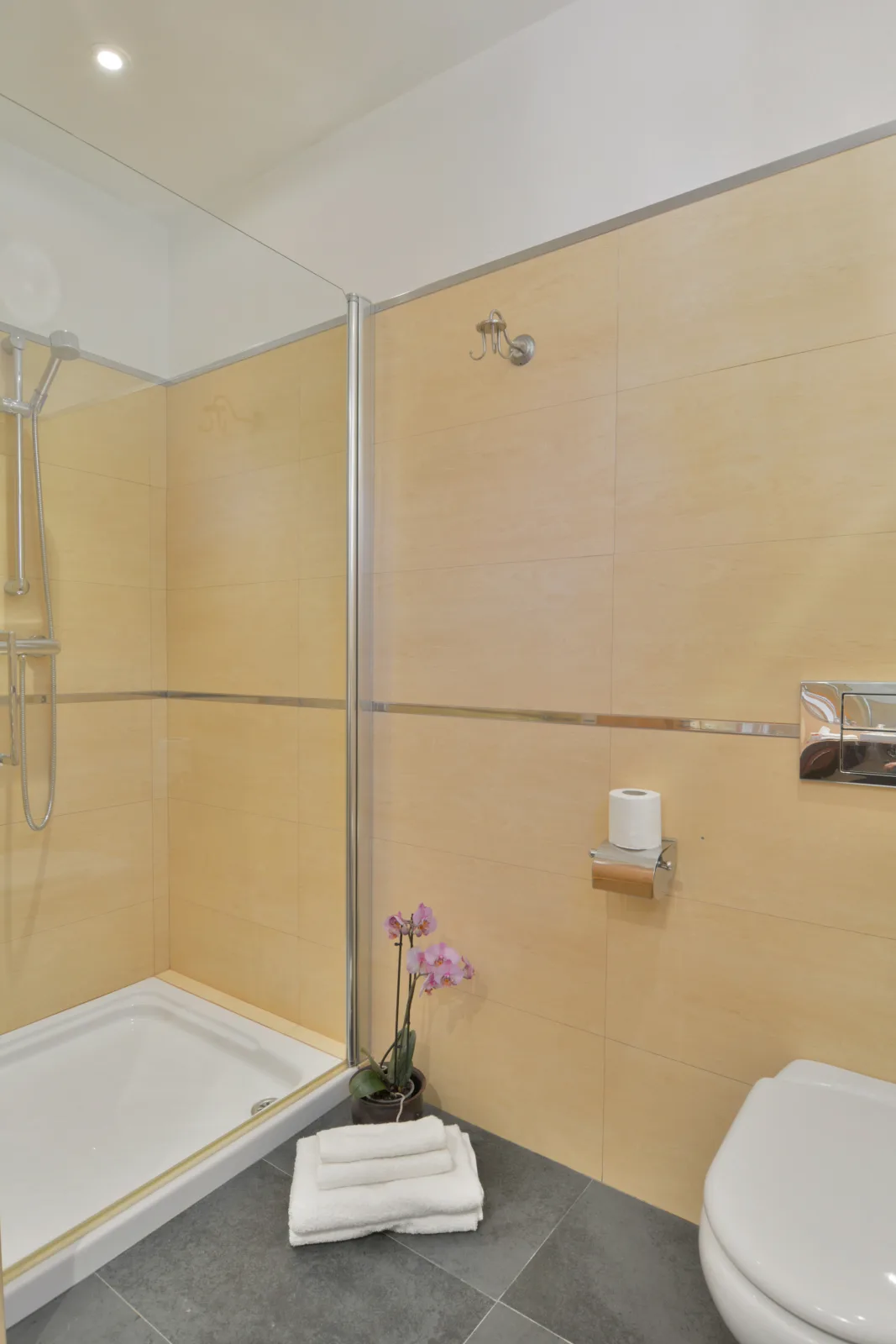 Charming Villa with Sea Views & Pool. Up to 7 Guests