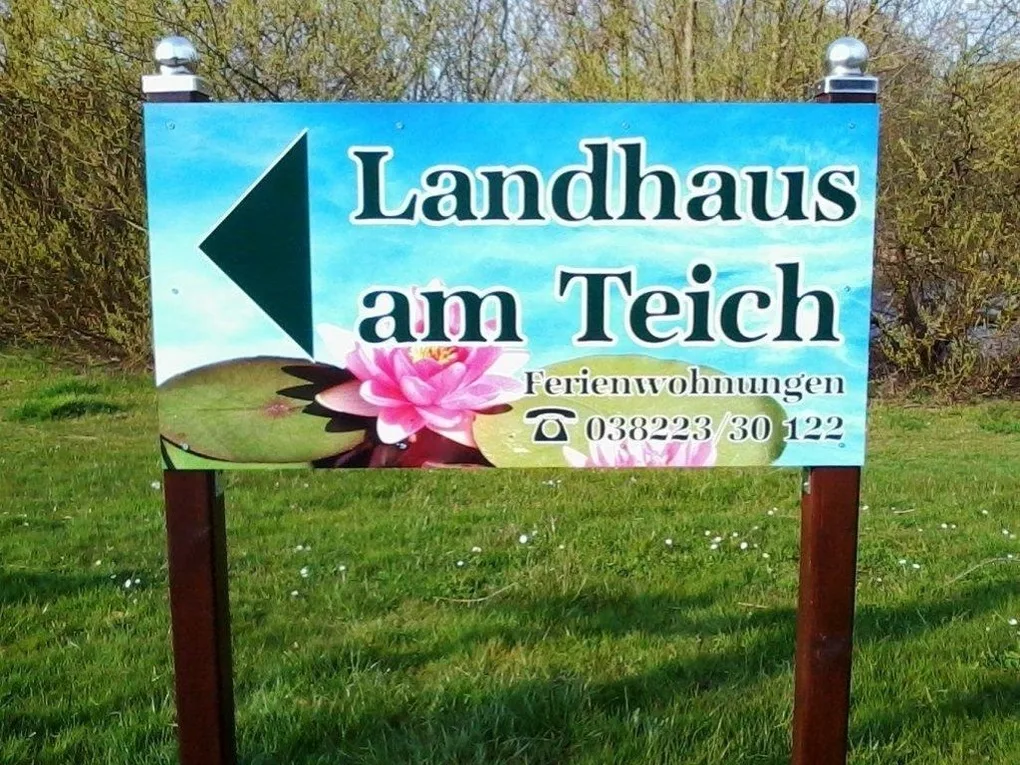 Landhaus am Teich - Saaler Bodden - Ferienhaus türkis