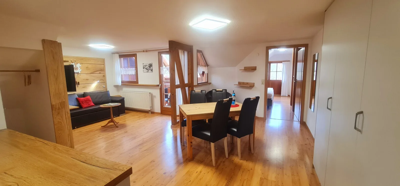 Gästehaus Holzer Kreuz - Ferienwohnung "Mohn"