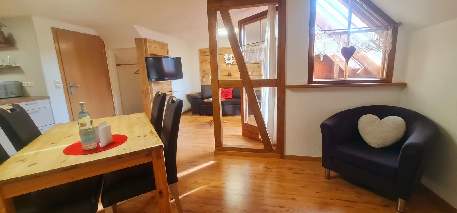 Gästehaus Holzer Kreuz - Ferienwohnung "Mohn"