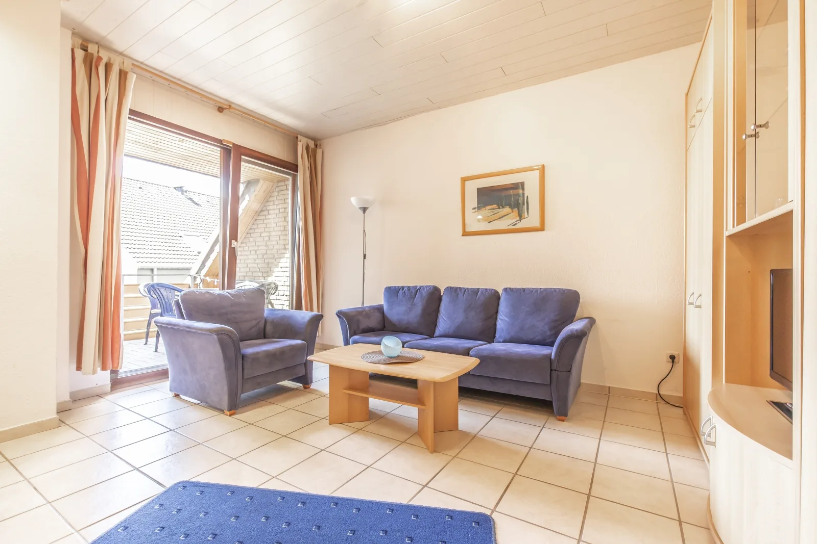 Apartment mit Balkon