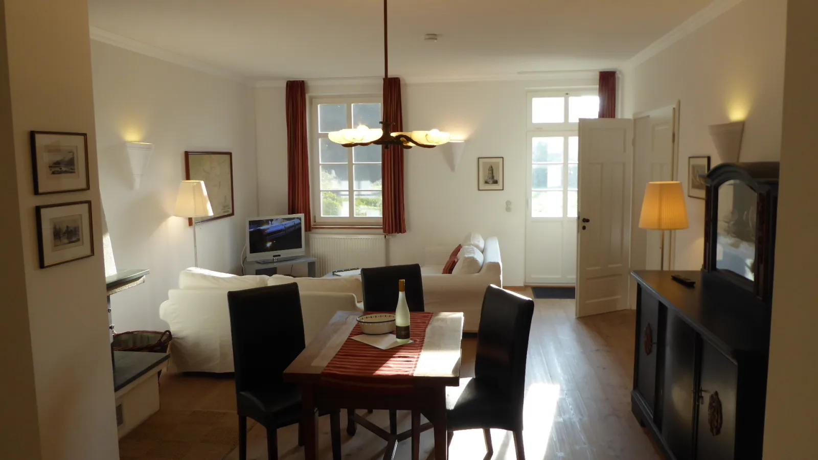 Gut Rattelvitz, Parterre B MITTE