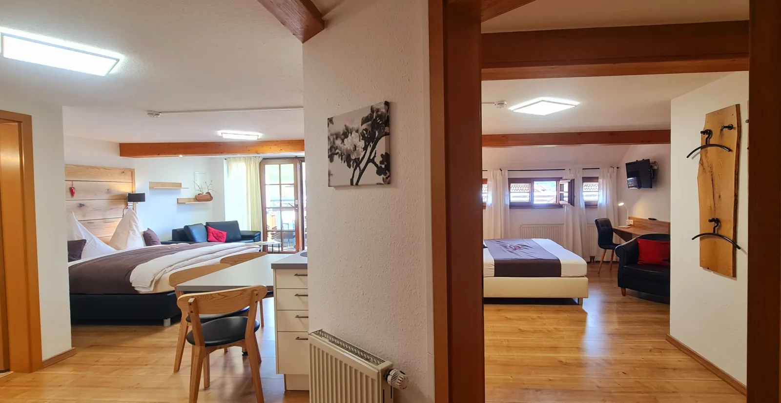 Gästehaus Holzer Kreuz - Ferienwohnung "Narzisse"