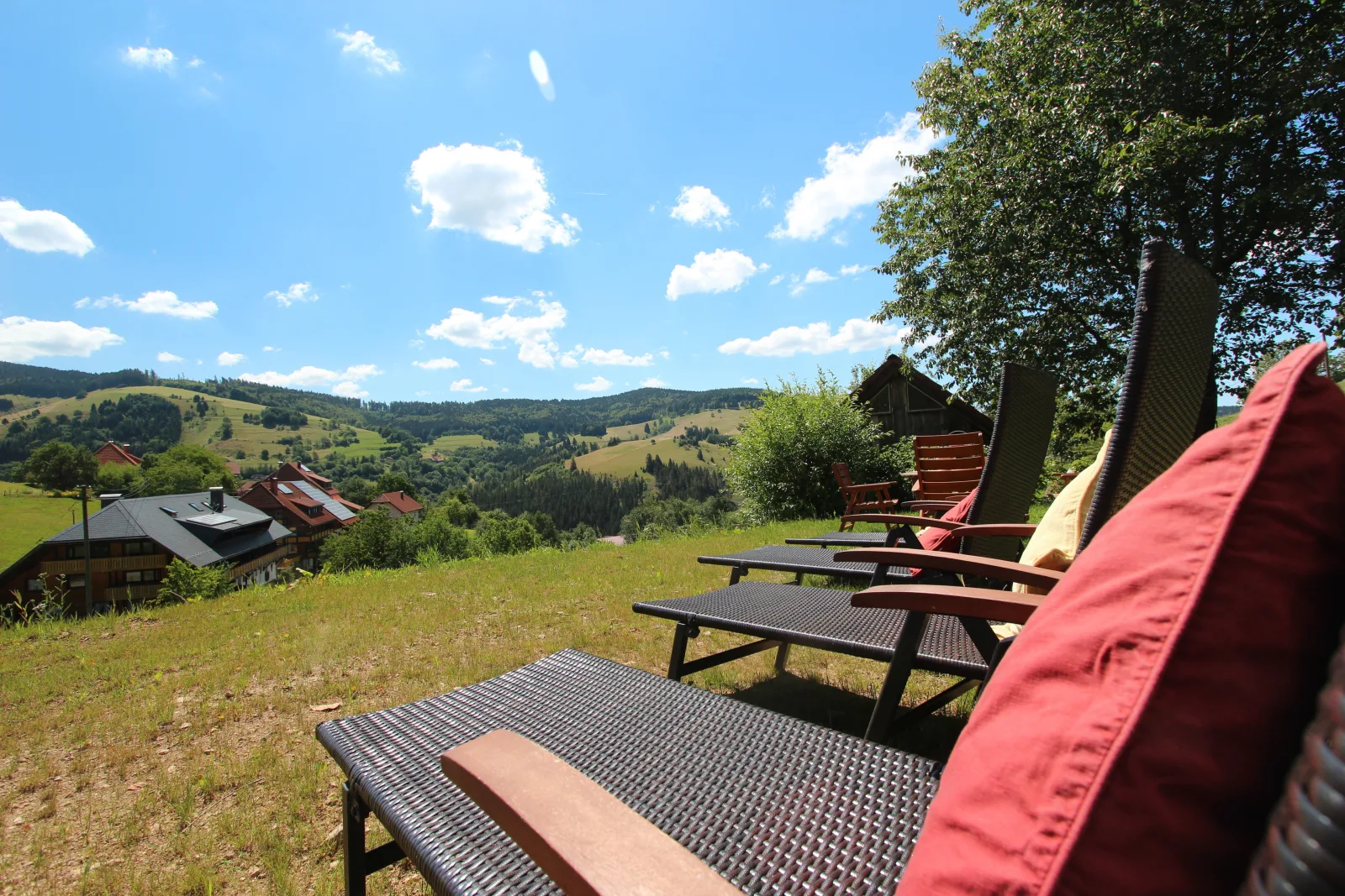Gästehaus Holzer Kreuz - Ferienwohnung "Narzisse"