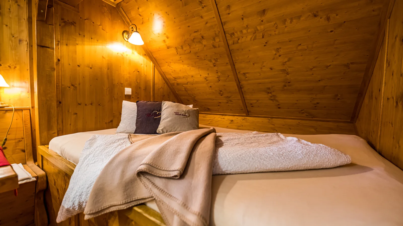 Gästehaus Holzer Kreuz -Ferienwohnung "Kornblume"