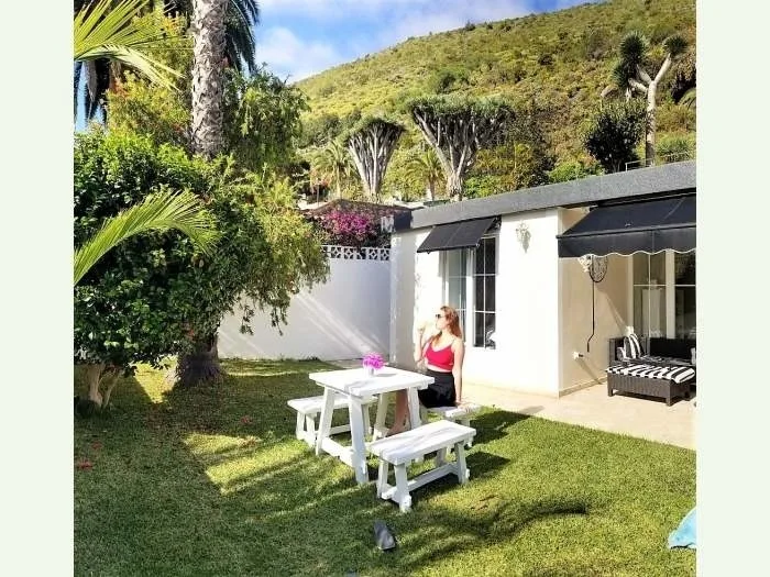 Ferienhaus mit Pool - F7642