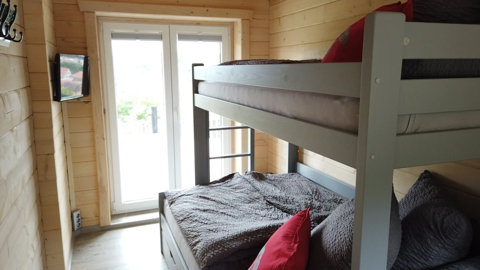Wellnorama 1 - WellnessFerienhaus mit Pool, Sauna und eigenem Whirlpool mitten in Deutschland