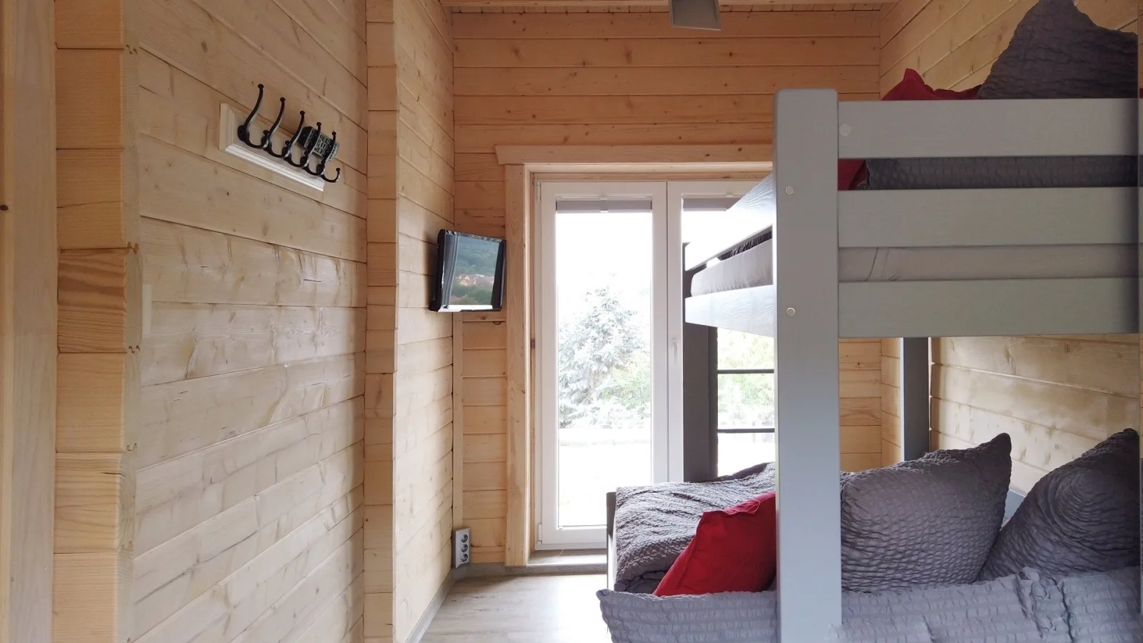 Wellnorama 1 - WellnessFerienhaus mit Pool, Sauna und eigenem Whirlpool mitten in Deutschland