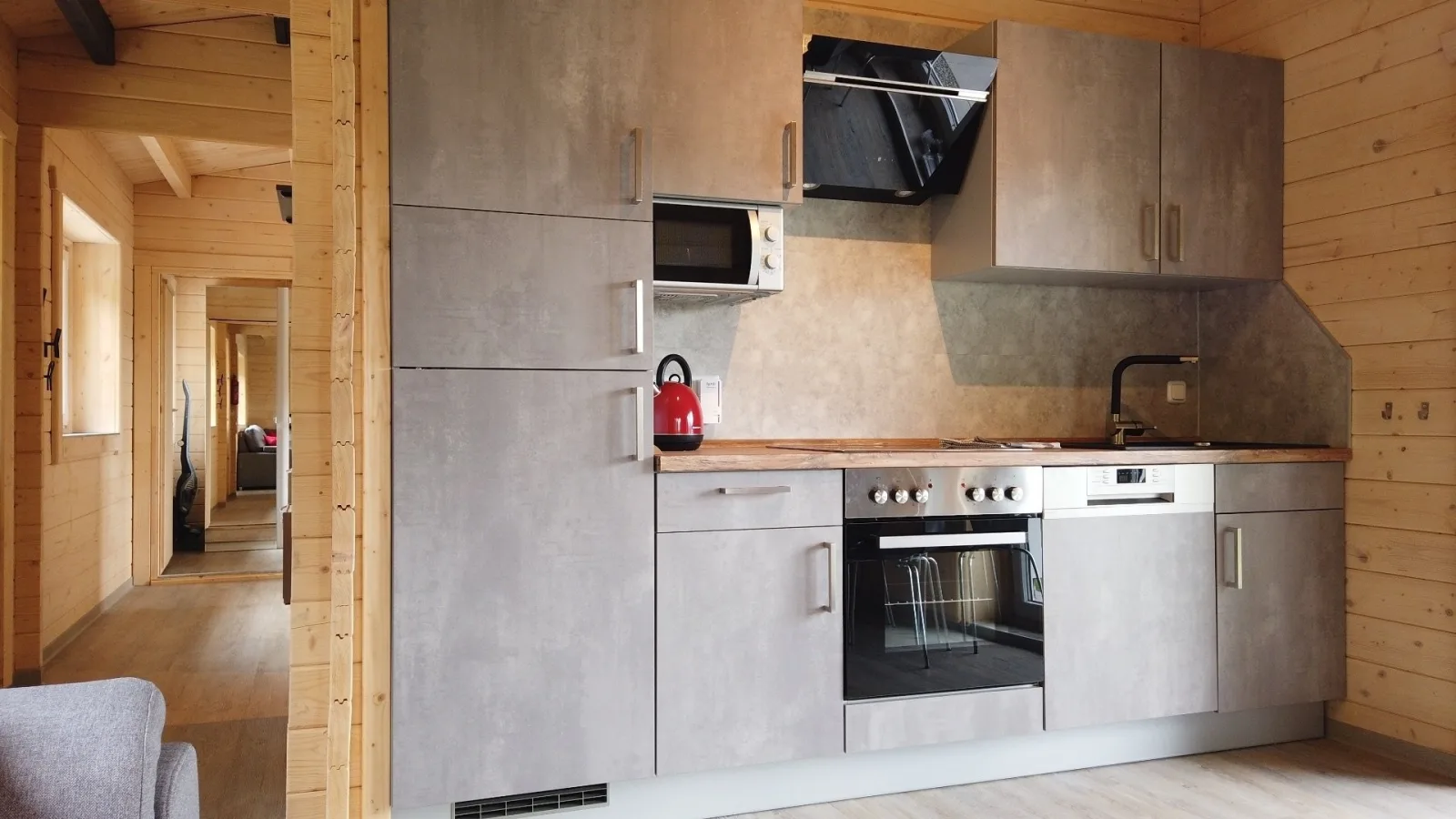 Wellnorama 2 - WellnessFerienhaus mit Pool, Sauna und eigenem Whirlpool mitten in Deutschland