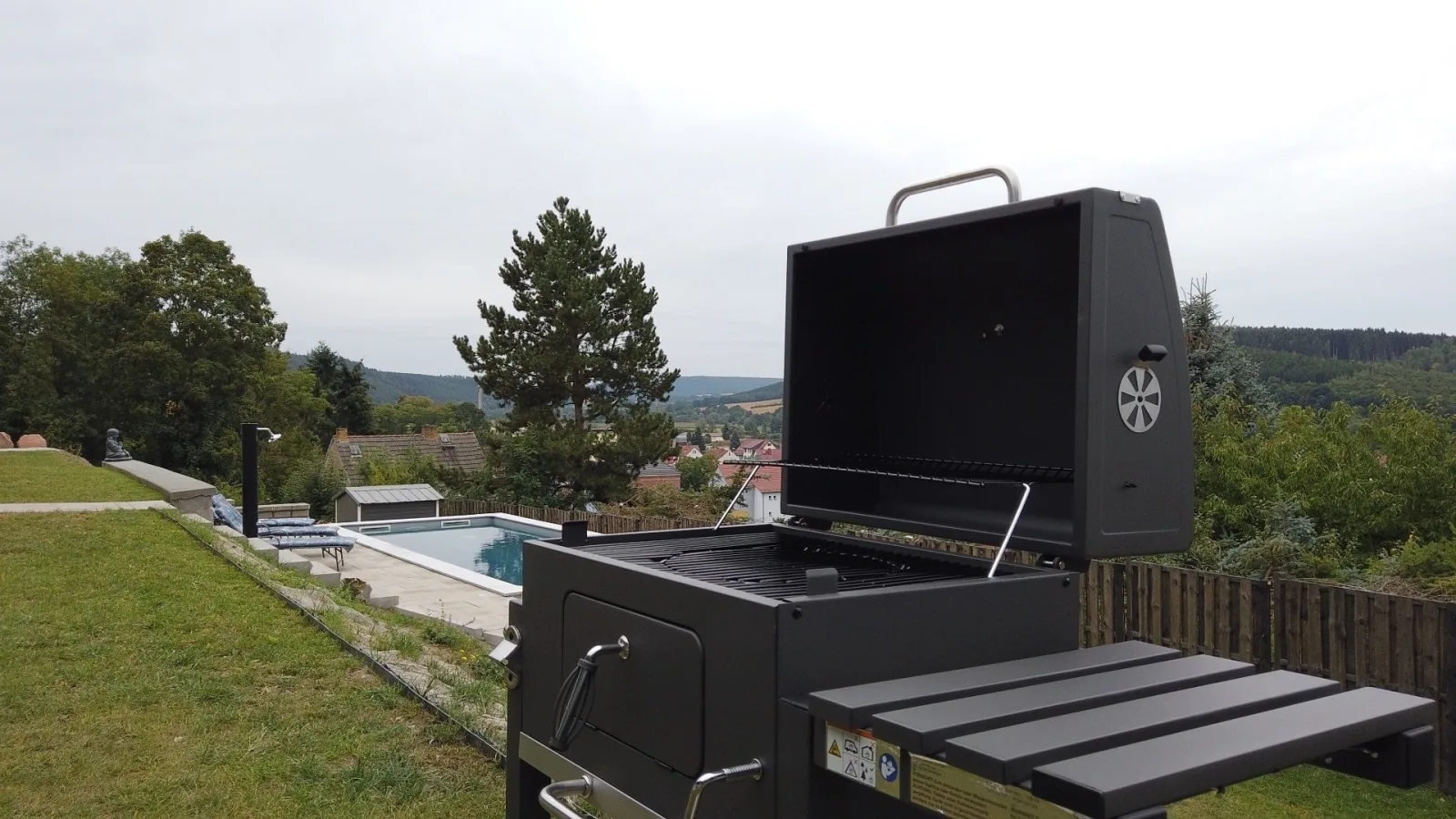Wellnorama 2 - WellnessFerienhaus mit Pool, Sauna und eigenem Whirlpool mitten in Deutschland